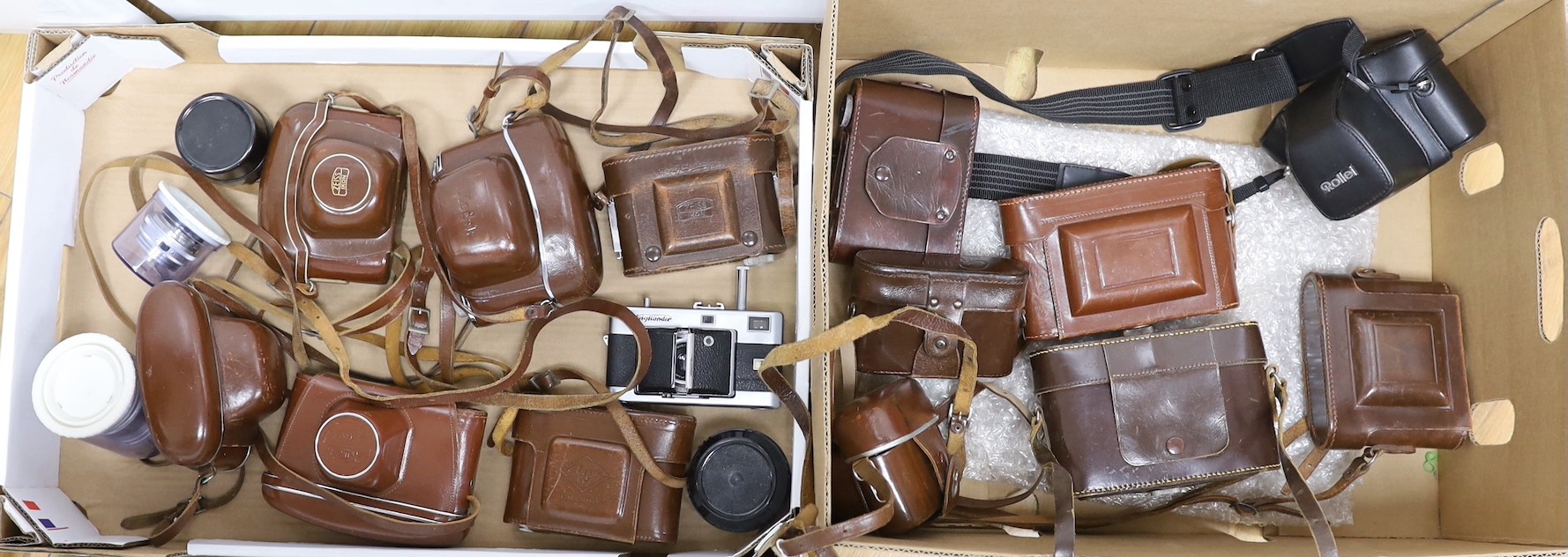 A large quantity of vintage 35mm cameras to include; Zeiss Ikonta, Voigtländer Vitomatic II, Kodak Retina Ia, Voigtländer Vitessa Folding Rangefiner, Zeiss Ikon Contina, Zeiss Ikon prontö, Kodak Retina Reflex III, Rollei